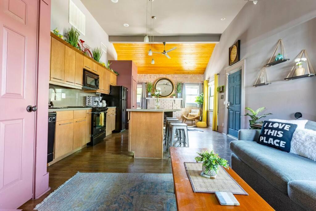 2Br Home W Parking Downtown Charm In Full Bloom! Tucson Zewnętrze zdjęcie